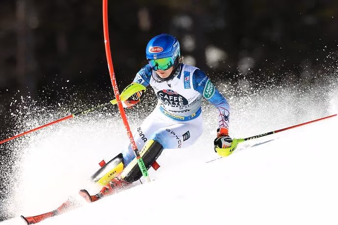 mikaela-shiffrin-s-journey-through-adversity-and-her-quest-for-redemption-in-2025-image-1