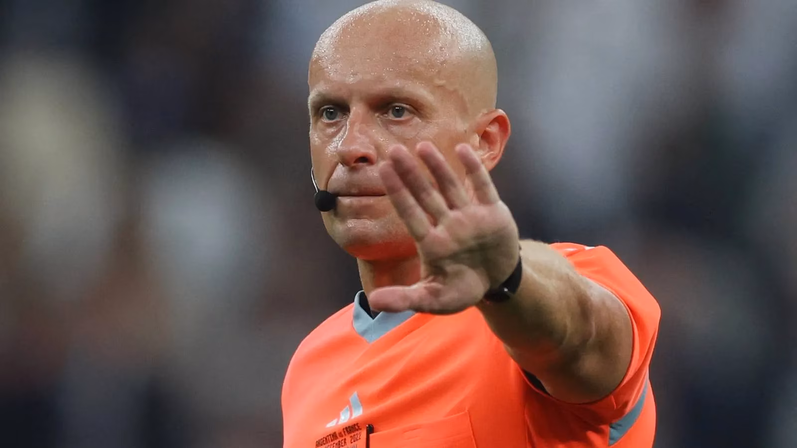 the-final-referee-fires-back-at-frances-protest-image-0